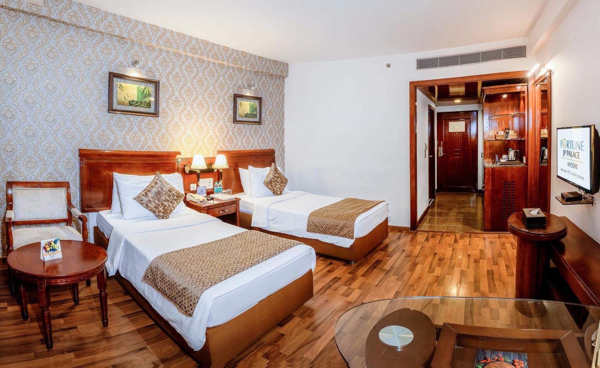 Fortune Jp Palace, Mysore - Member Itc Hotels' Group Zewnętrze zdjęcie